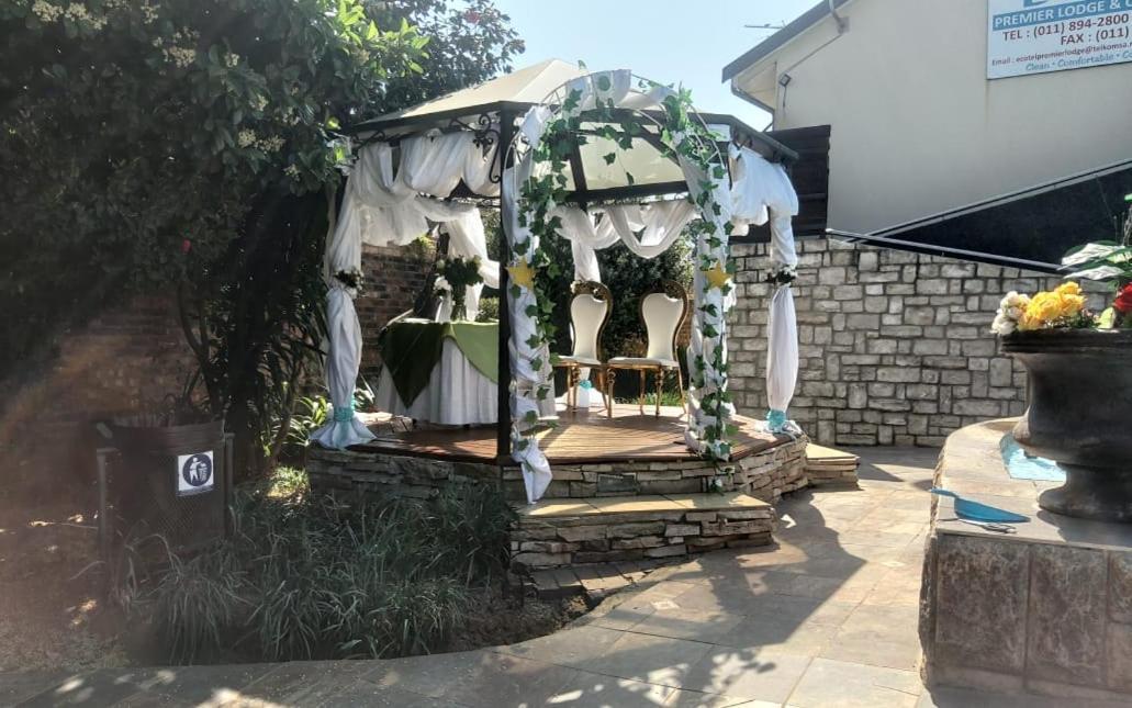 Ecotel Premier Lodge & Conference Centre Benoni Εξωτερικό φωτογραφία