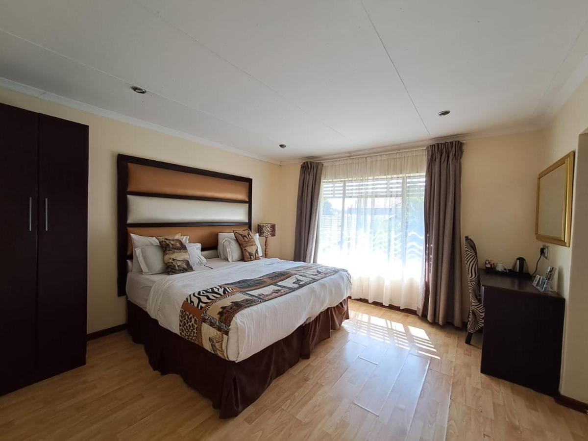 Ecotel Premier Lodge & Conference Centre Benoni Εξωτερικό φωτογραφία
